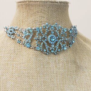 VCLM Noblesse Collection, Vintage, Australian Crystal turquoise silver choker